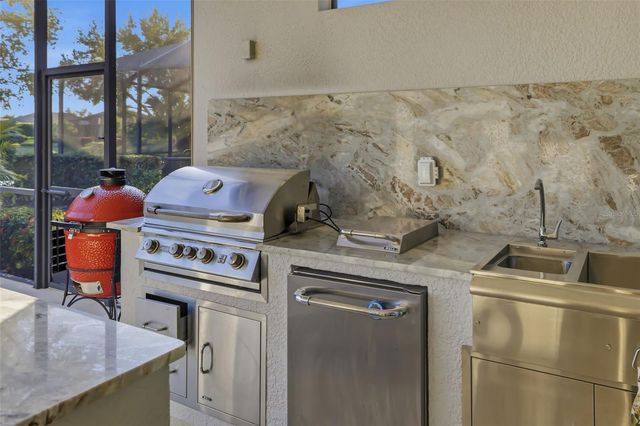 12729 DEL CORSO LOOP, Bradenton, FL 34211