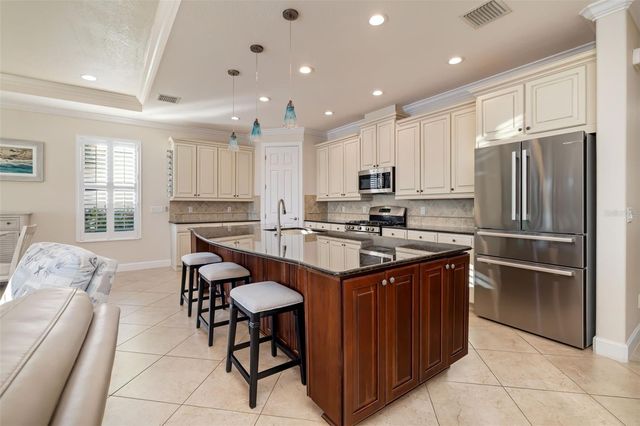 12729 DEL CORSO LOOP, Bradenton, FL 34211