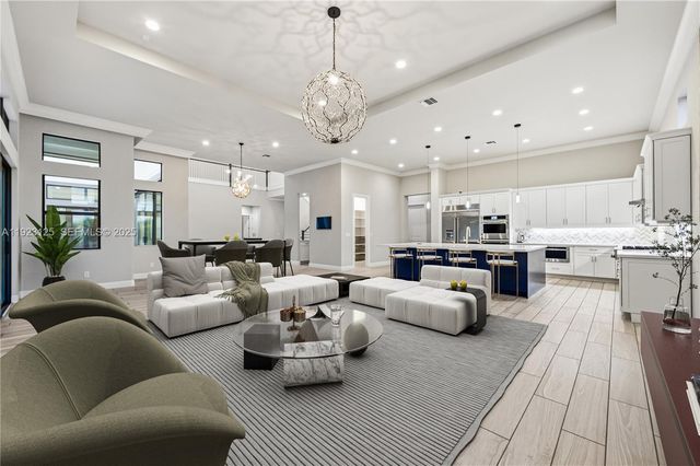 17130 Magnolia Estates Dr, Southwest Ranches, FL 33331