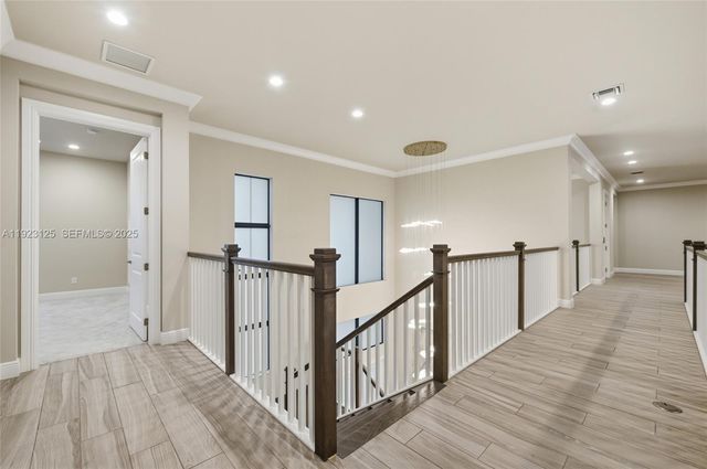 17130 Magnolia Estates Dr, Southwest Ranches, FL 33331