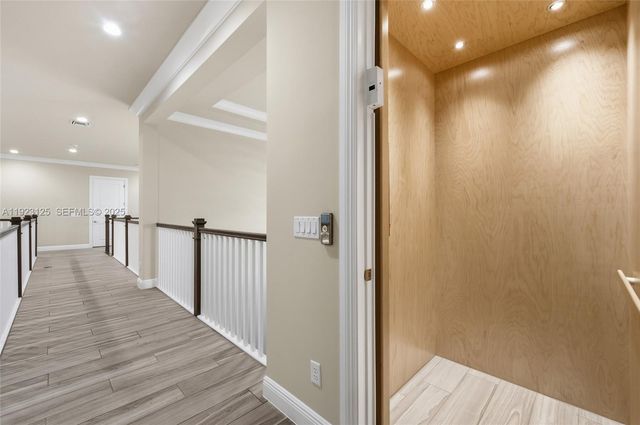 17130 Magnolia Estates Dr, Southwest Ranches, FL 33331