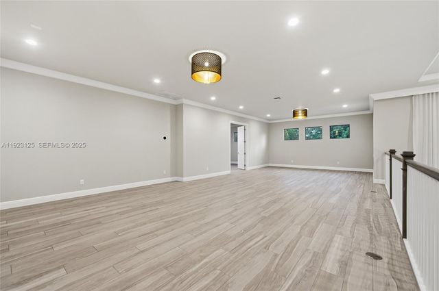 17130 Magnolia Estates Dr, Southwest Ranches, FL 33331