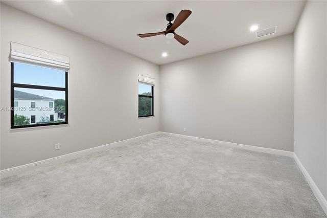 17130 Magnolia Estates Dr, Southwest Ranches, FL 33331