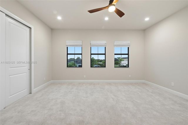 17130 Magnolia Estates Dr, Southwest Ranches, FL 33331