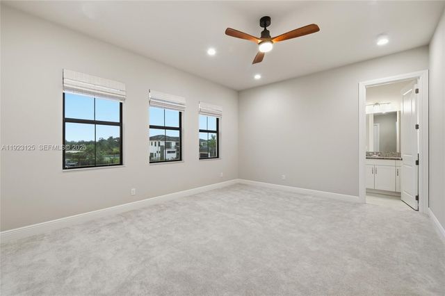 17130 Magnolia Estates Dr, Southwest Ranches, FL 33331