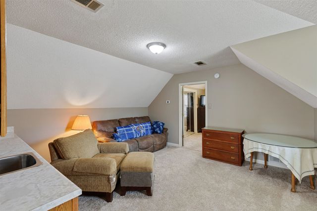 5701 VANTAGE PT, Memphis, TN 38120