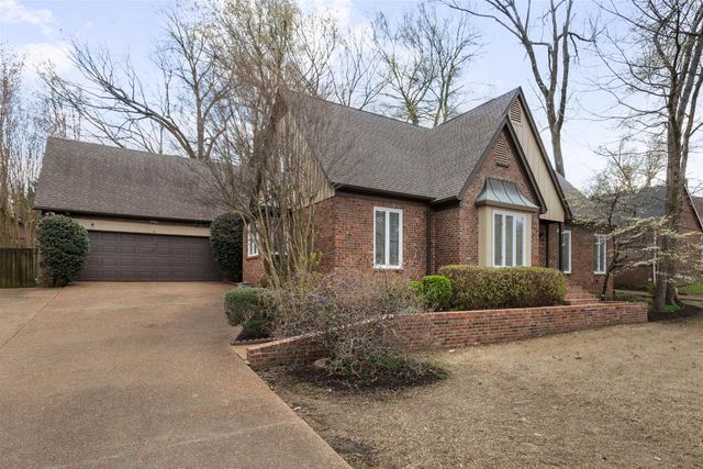 5701 VANTAGE PT, Memphis, TN 38120