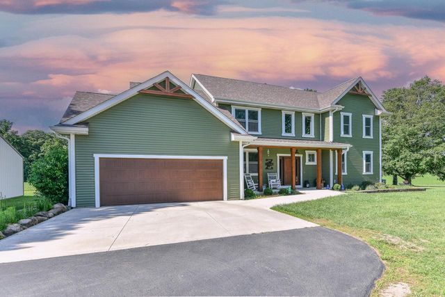 27100 60th STREET, Salem, WI 53168