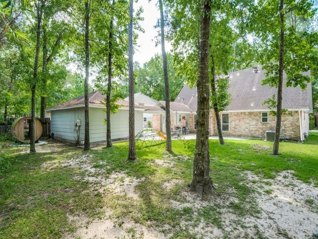 6 Summer Sprig Road, The Woodlands, TX 77380