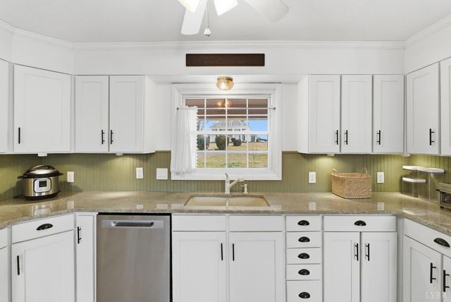 3189 Wildway Road, Appomattox, VA 24522