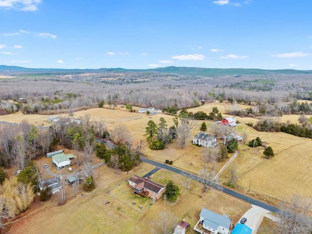 3189 Wildway Road, Appomattox, VA 24522