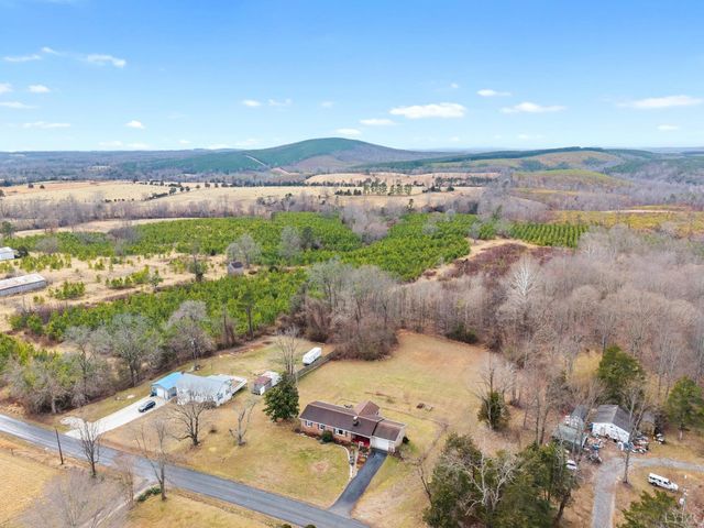 3189 Wildway Road, Appomattox, VA 24522