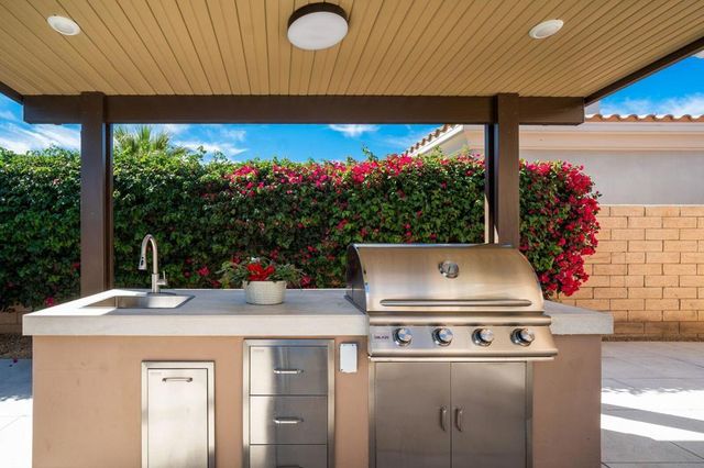 79799 Derek Alan Drive, La Quinta, CA 92253