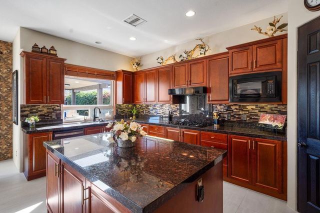 79799 Derek Alan Drive, La Quinta, CA 92253