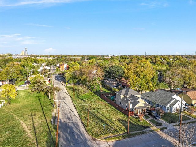 2510 Foreman Street, Dallas, TX 75210