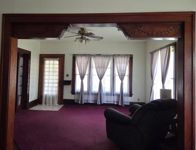 422 S Jefferson, Wellington, KS 67152