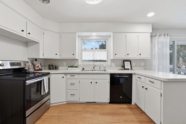 4201 JANICK CIRCLE, Stevens Point, WI 54481