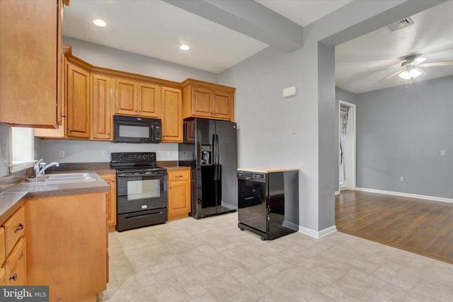 232 N FRANKLIN ST, Hanover, PA 17331