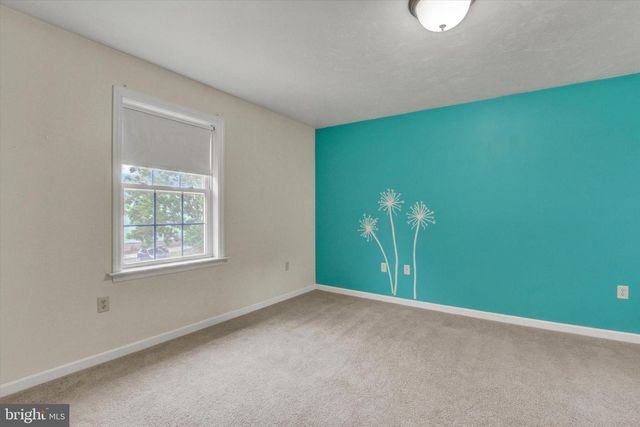 232 N FRANKLIN ST, Hanover, PA 17331