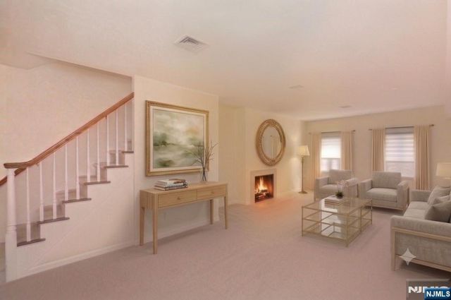 140 Bellair Road Q, Ridgewood, NJ 07450