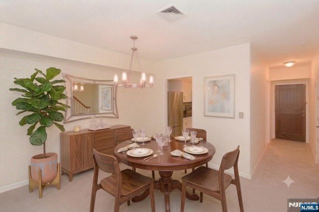 140 Bellair Road Q, Ridgewood, NJ 07450