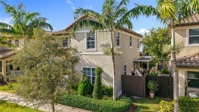 24322 SW 117th Path, Homestead, FL 33032