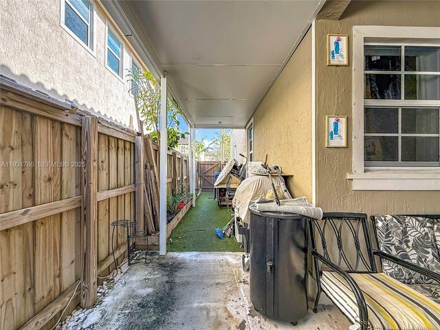 24322 SW 117th Path, Homestead, FL 33032