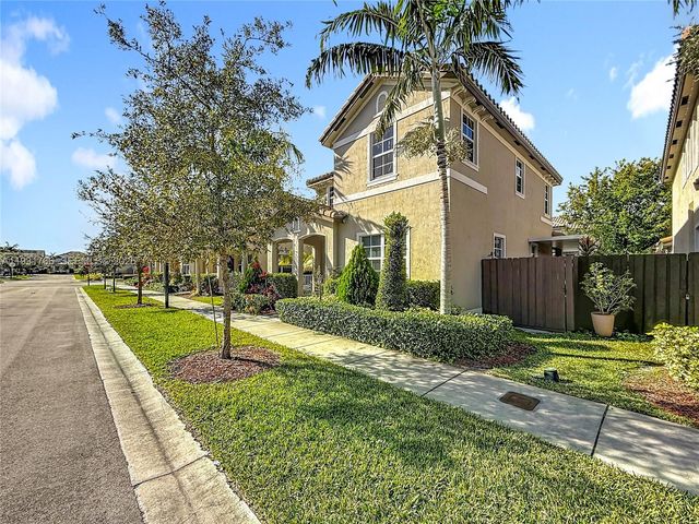 24322 SW 117th Path, Homestead, FL 33032