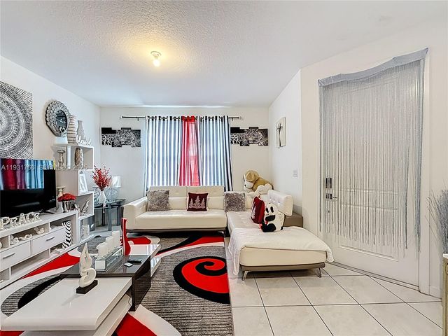 24322 SW 117th Path, Homestead, FL 33032