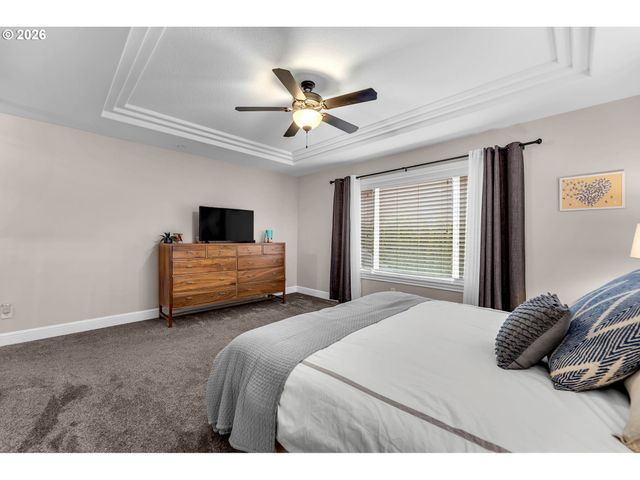 845 Nw SACAJAWEA St, Camas, WA 98607