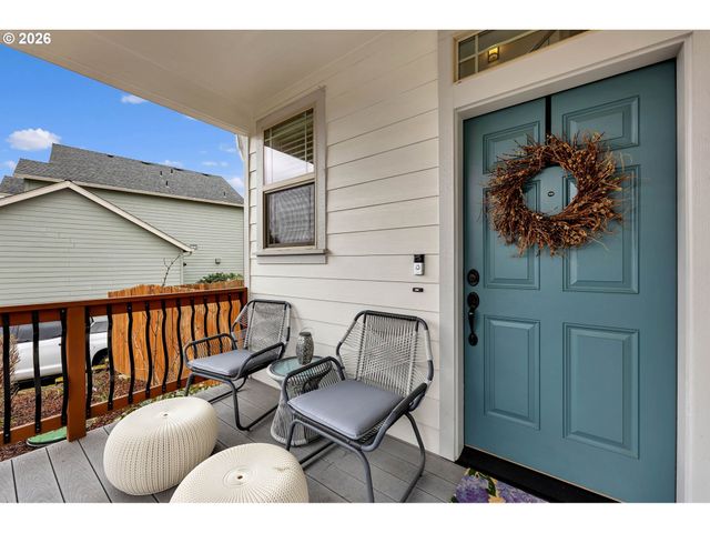 845 Nw SACAJAWEA St, Camas, WA 98607