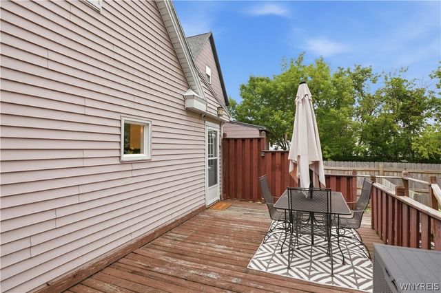190 Laverack Avenue, Lancaster, NY 14043