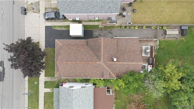 190 Laverack Avenue, Lancaster, NY 14043