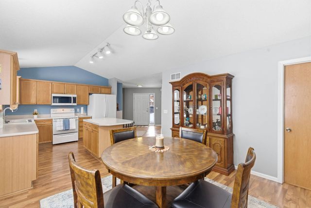 107 Garner Circle, Montrose, MN 55363