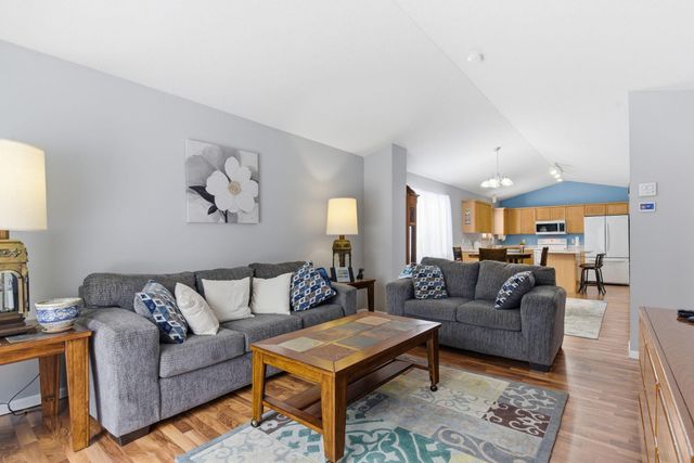 107 Garner Circle, Montrose, MN 55363