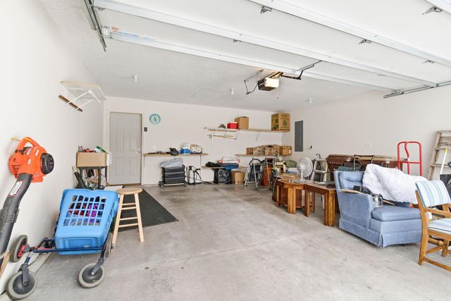 107 Garner Circle, Montrose, MN 55363