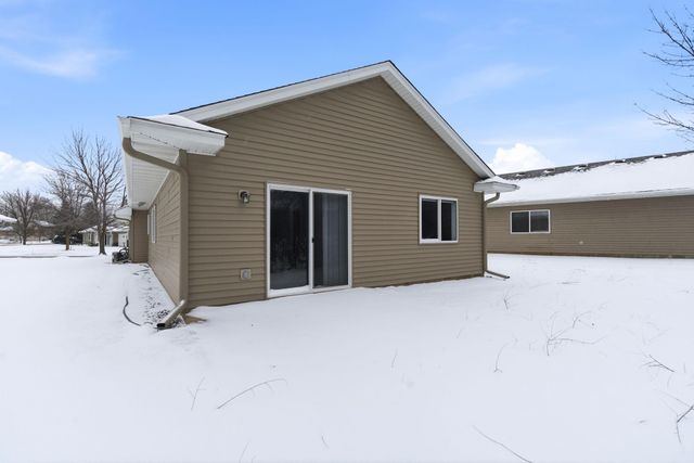 107 Garner Circle, Montrose, MN 55363