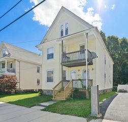 190-192 Oakland Ave, Methuen, MA 01844