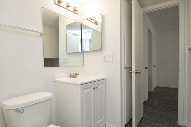 5006 MORRO MANOR DRIVE 305, Tampa, FL 33617