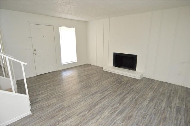 5006 MORRO MANOR DRIVE 305, Tampa, FL 33617
