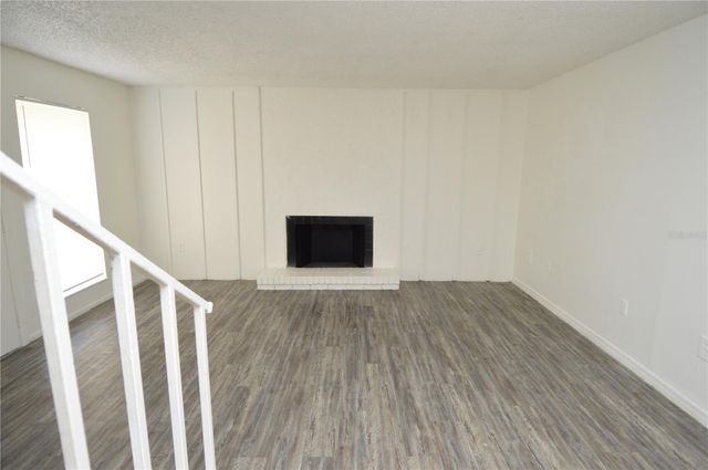 5006 MORRO MANOR DRIVE 305, Tampa, FL 33617