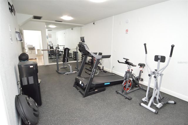 5006 MORRO MANOR DRIVE 305, Tampa, FL 33617