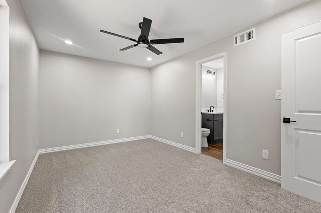 132 Pecan Drive, Pottsboro, TX 75076