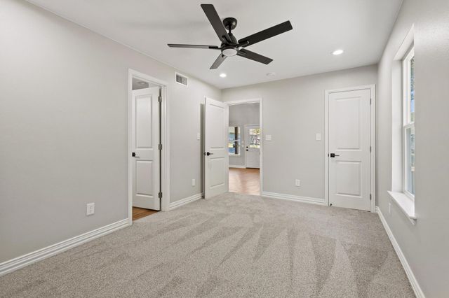 132 Pecan Drive, Pottsboro, TX 75076