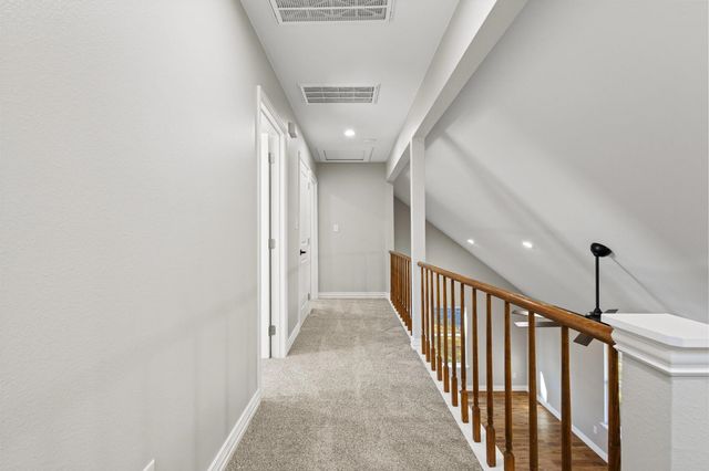 132 Pecan Drive, Pottsboro, TX 75076