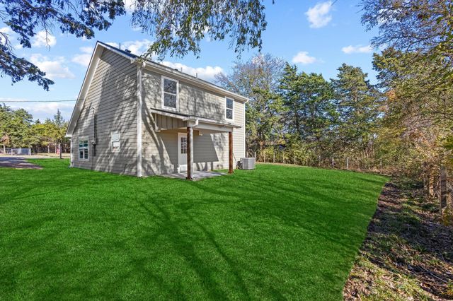 132 Pecan Drive, Pottsboro, TX 75076