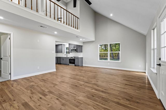 132 Pecan Drive, Pottsboro, TX 75076