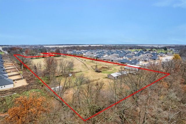 3810 & 3720 N Rainbow Farm Road, Bentonville, AR 72713