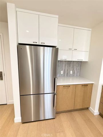 400 S Broadway 1304, Los Angeles, CA 90013