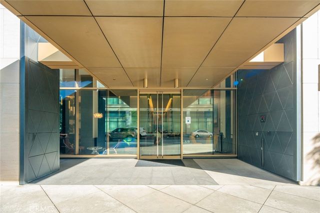 400 S Broadway 1304, Los Angeles, CA 90013